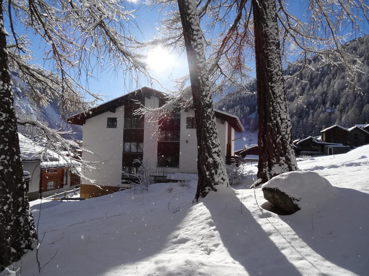Apartments Carmena Saas-Grund Exterior photo
